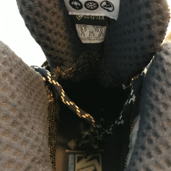 New Vans UltraRange Exo Hi GORE-TEX MTE-3 Size 8.5 - Picture 2 of 5